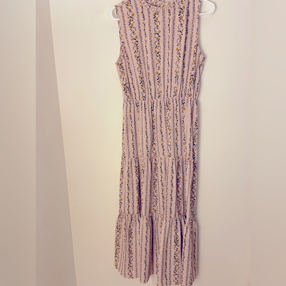 Light pink floral dress!